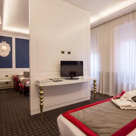 Grande Albergo Roma-3